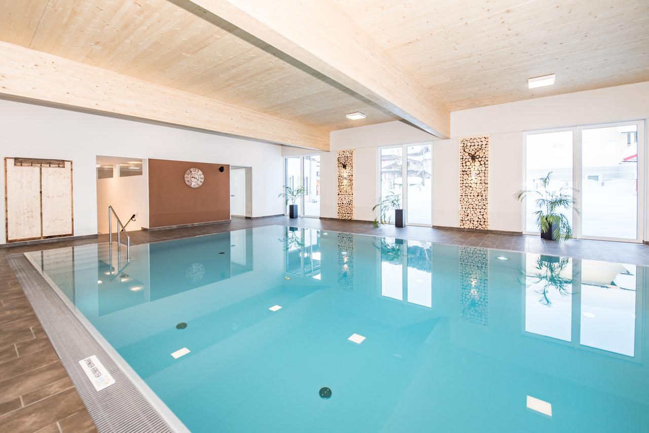 Embacher Sporthotel エクステリア 写真